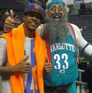 Meet your Posher, Antonio